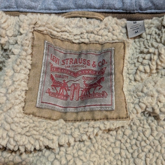 Levi’s Jacket Sherpa Lined Quilted Fleece Hood Trucker Durable Canvas Medium - Picture 5 of 9